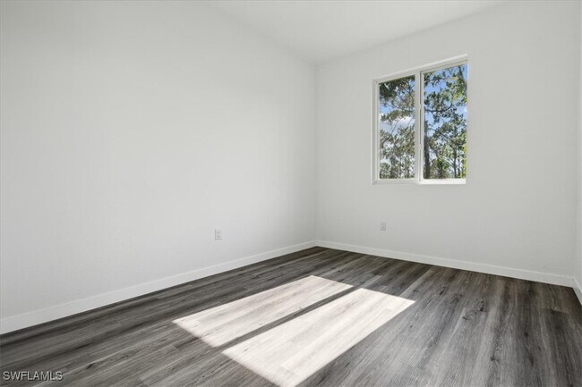 property at 768 Gaylord Ave S