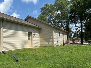 505 Paula Dr in Clarksville, TN - Building Photo - Building Photo
