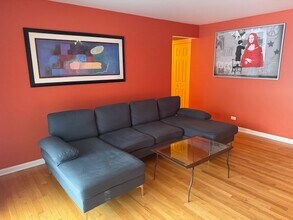 1155 Silverwood Ct in Wheeling, IL - Building Photo - Building Photo