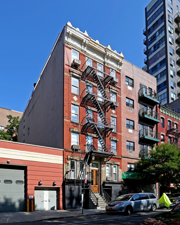 152 Forsyth St in New York, NY - Building Photo