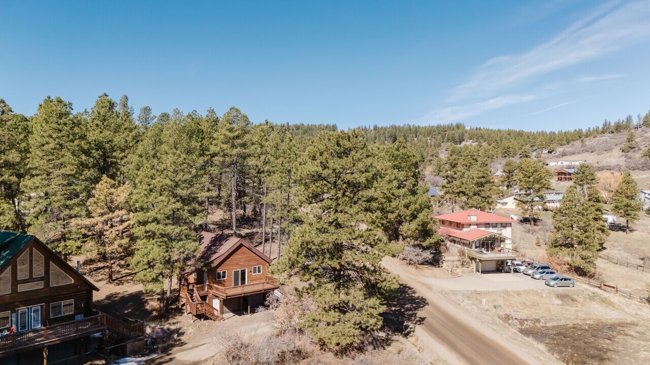 337A Brookhill Dr in Pagosa Springs, CO - Building Photo