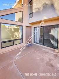 5675 N Camino Esplendora in Tucson, AZ - Building Photo - Building Photo