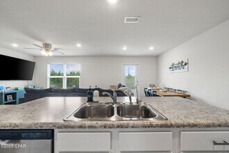 4873 Shurer Ln in Panama City, FL - Building Photo - Building Photo