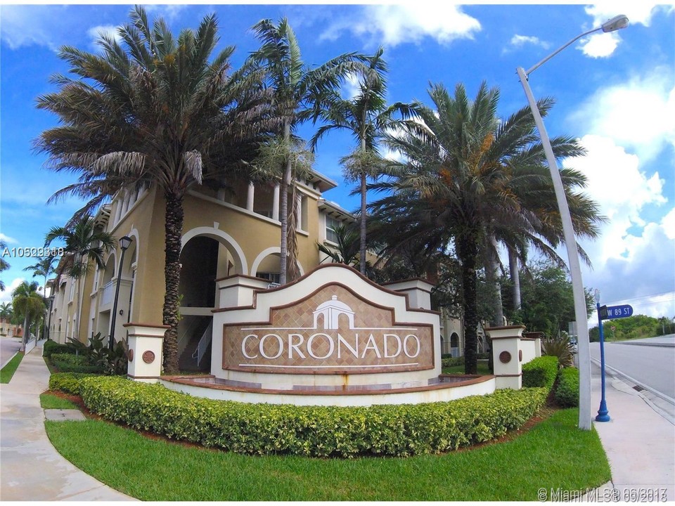 10870 NW 88th Terrace, Unit 000 in Doral, FL - Building Photo