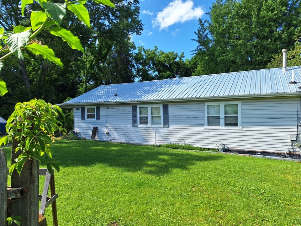 442 W Outer Dr in Oak Ridge, TN - Building Photo