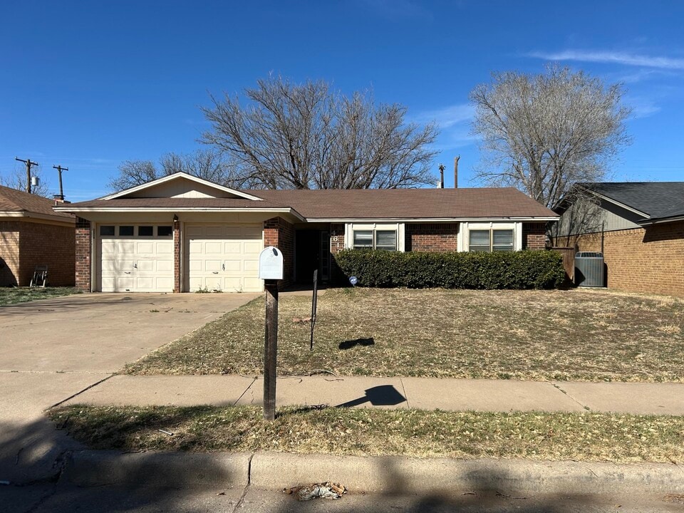 4616 63rd St in Lubbock, TX - Building Photo