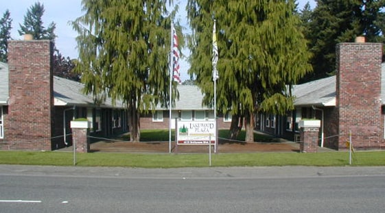 Lakewood Plaza Apartments in Lakewood, WA - Foto de edificio - Building Photo