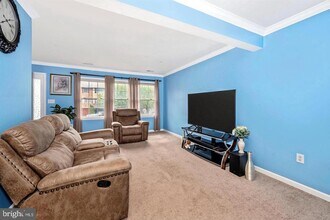 1323 Lindsay Ln in Hagerstown, MD - Building Photo - Building Photo