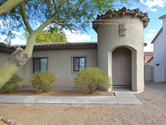 2653 S Powell Rd in Apache Junction, AZ - Foto de edificio - Building Photo