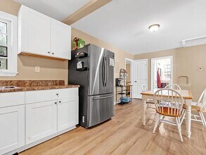 3704 Friar Tuck Rd in Memphis, TN - Building Photo - Building Photo