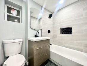 145 Mill St in Paterson, NJ - Building Photo - Building Photo