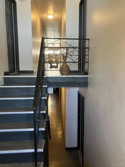 1717 N Paris St, Unit 8 in Aurora, CO - Building Photo - Building Photo