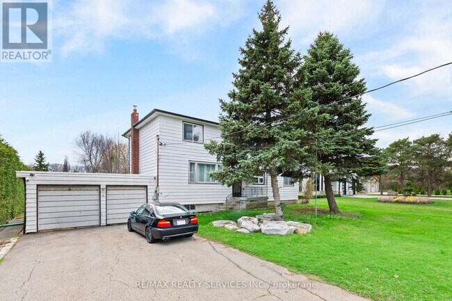 property at 1524 Indian Grove