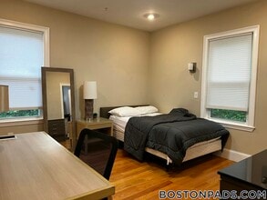 1778 Commonwealth Ave in Boston, MA - Building Photo - Building Photo