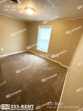 708 High St in Lee's Summit, MO - Building Photo - Building Photo