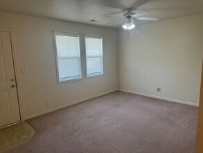 120-122 E Cornhill St in Cameron, MO - Building Photo - Building Photo