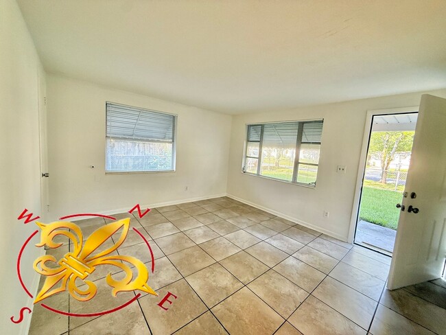 6051 George Wood Ln W in Jacksonville, FL - Building Photo - Building Photo