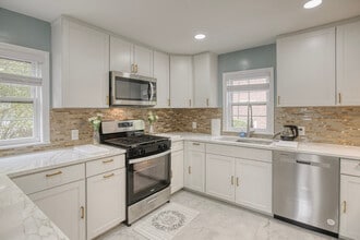 39 Quarry St in Princeton, NJ - Building Photo - Building Photo