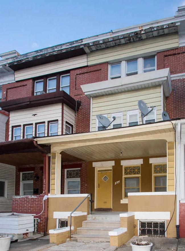 137 S 50th St, Unit 1 Bedroom