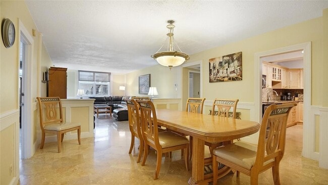 4250 Galt Ocean Dr, Unit 1A in Fort Lauderdale, FL - Building Photo - Building Photo