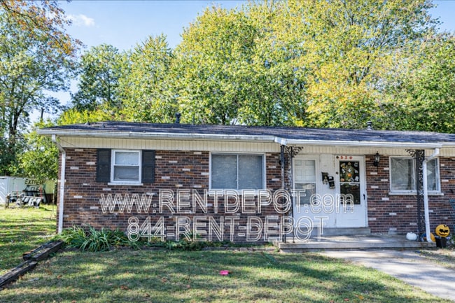 property at 1213 S Lombard Ave