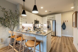 The Howard in Manor, TX - Building Photo - Interior Photo