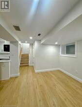 22 Hebel Pl in Kitchener, ON - Building Photo - Building Photo