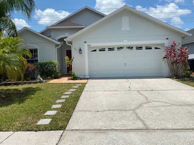 property at 1916 Hammock Moss Dr