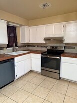 1865 Putman Dr in Reno, NV - Building Photo