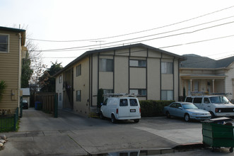 366 N 5th St in San Jose, CA - Foto de edificio - Building Photo