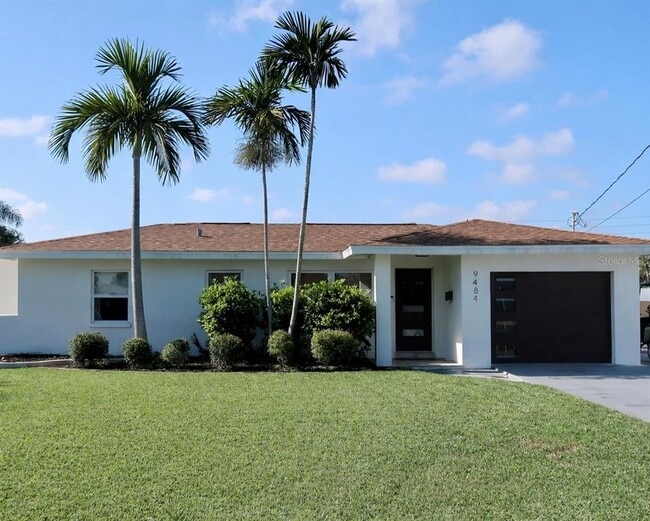 property at 9484 Treasure Ln NE