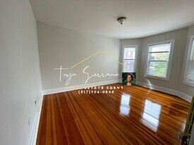 37 Ridgewood St, Unit 37 Ridgewood St in Boston, MA - Building Photo