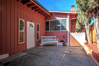 1779 Fallen Leaf Dr in Milpitas, CA - Building Photo - Building Photo