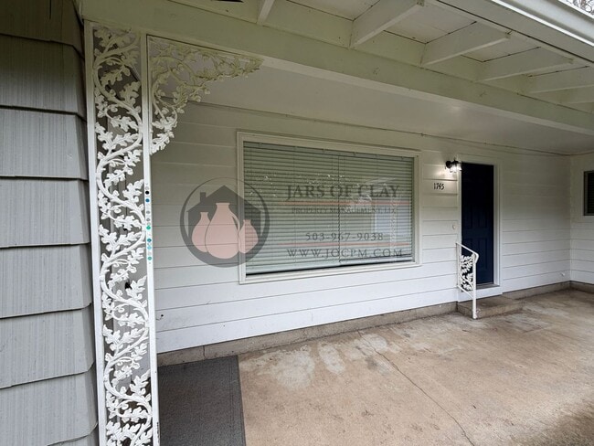 1745 Berry St SE in Salem, OR - Building Photo - Building Photo