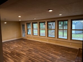 1401 Springdale St in Waco, TX - Building Photo - Building Photo