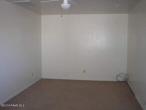 8439 E Yavapai Rd-Unit -A in Prescott Valley, AZ - Building Photo - Building Photo