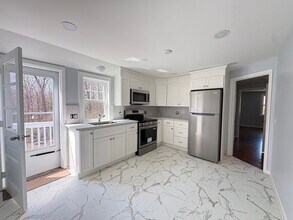 111 Holden St in Holden, MA - Building Photo - Building Photo