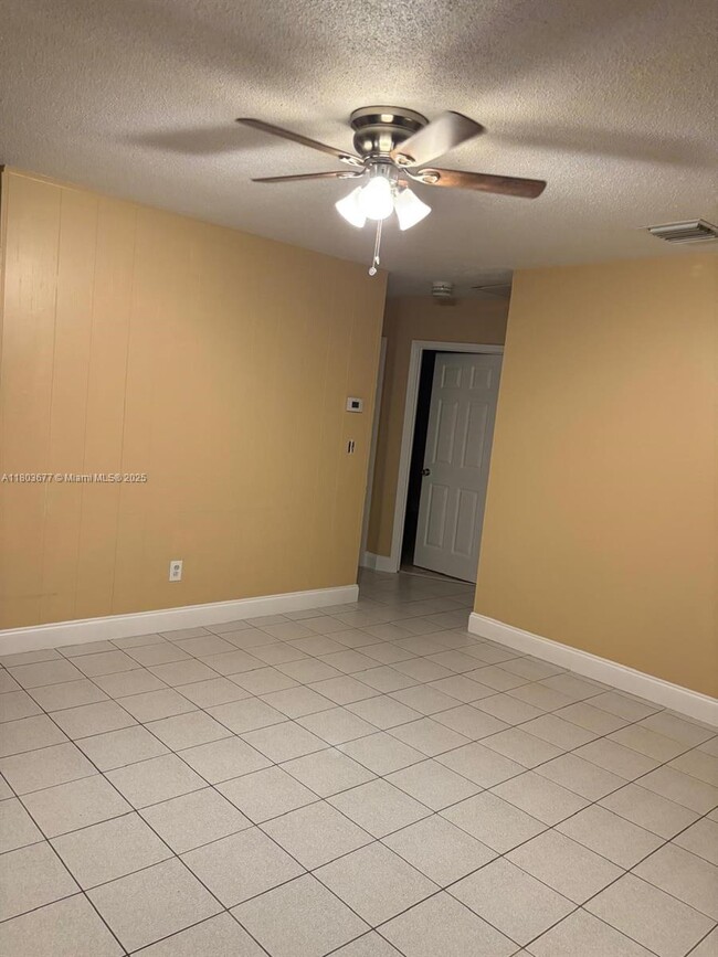 6317 Pierce St in Hollywood, FL - Building Photo - Building Photo