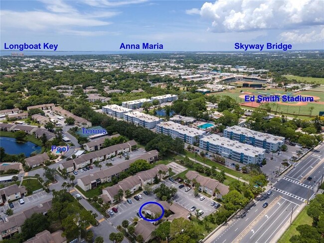 2764 Hidden Lake Blvd in Sarasota, FL - Building Photo - Building Photo