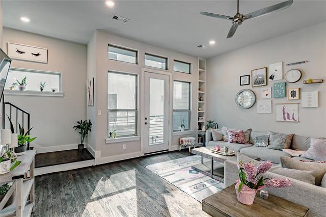 4222 Roseland Ave in Dallas, TX - Building Photo - Building Photo