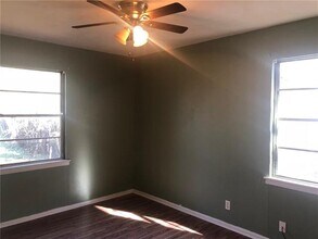 1109 Bullock St in Denison, TX - Building Photo - Building Photo