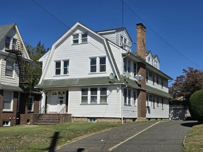 property at 86 Watsessing Ave