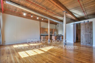1400 Rosa L Parks Blvd in Nashville, TN - Building Photo - Building Photo