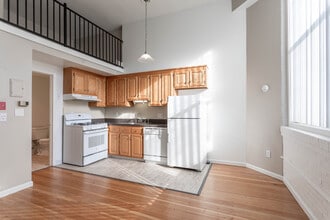 278 Main in West Haven, CT - Foto de edificio - Building Photo