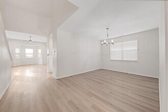 16407 Azimuth Dr in Crosby, TX - Building Photo - Building Photo