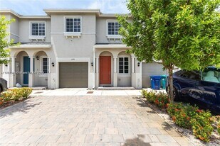 1141 NW 208th Terrace, Unit 1 in Miami Gardens, FL - Building Photo