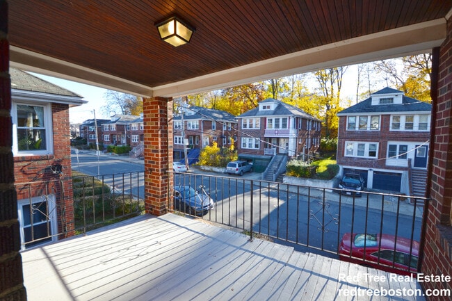 89 Colborne Rd, Unit 2