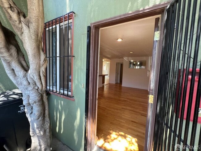 property at 1404 Van Dyke Ave