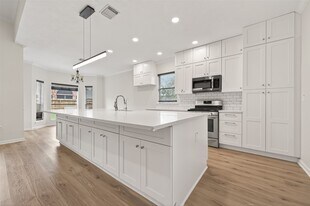 9014 Pheasant Trace Ct in Houston, TX - Building Photo