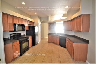 20016 Heritage Point Dr in Tampa, FL - Building Photo - Building Photo